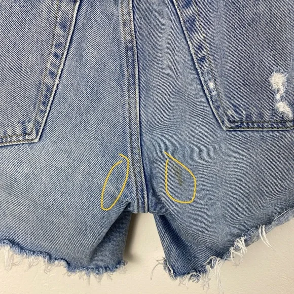 AGOLDE Parker Long Distressed Button Fly Blue Shorts Women’s size 28 - Picture 9 of 15